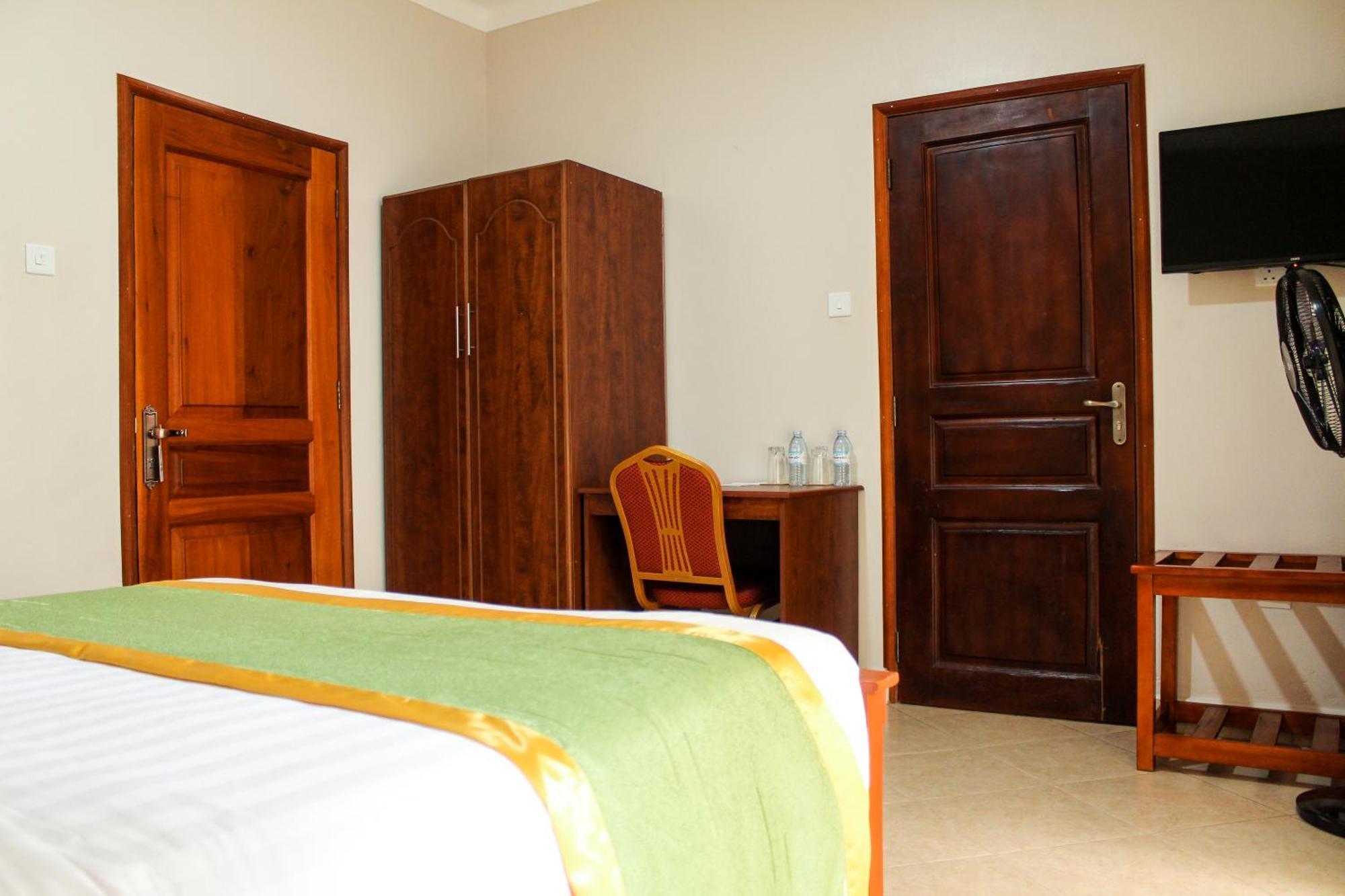 Excelsis Garden Hotels - Kampala Buitenkant foto